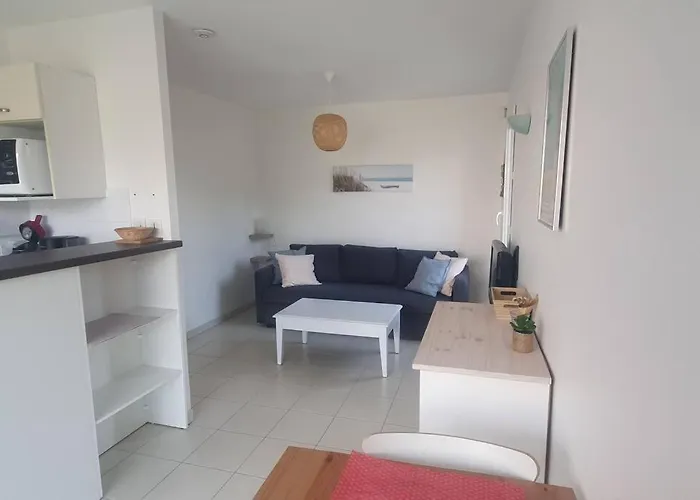 En Avec Piscine - 2820 Apartment